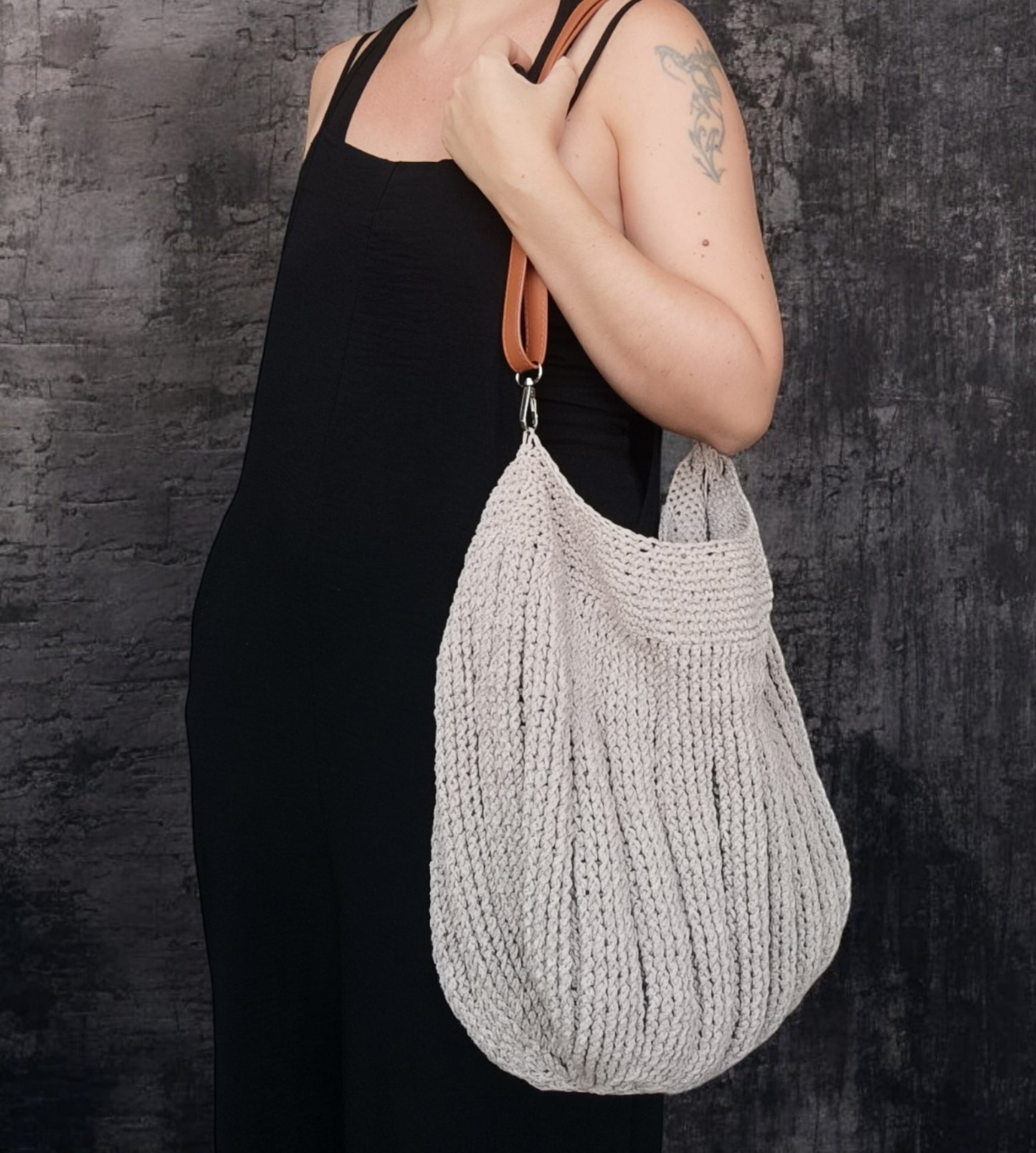 Borsa da spalla all'uncinetto