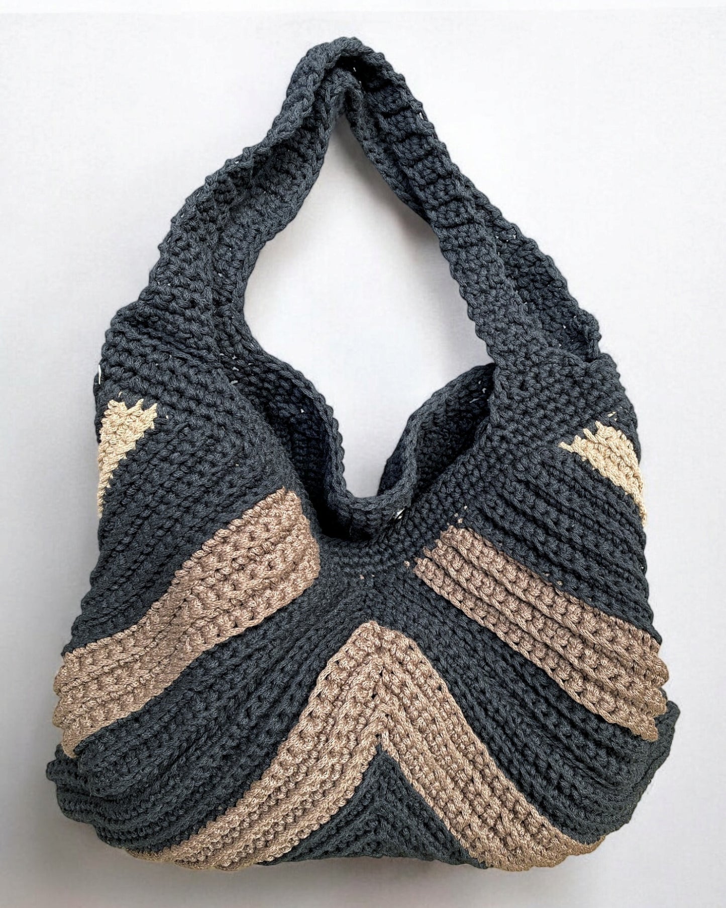 Borsa da spalla all'uncinetto