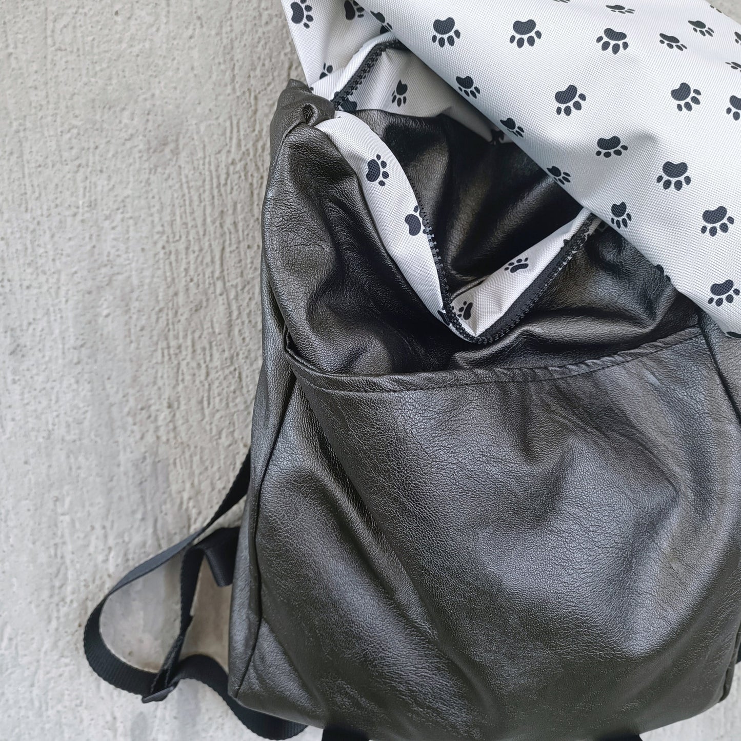 Zaino donna nero in pelle sintetica - Quattroequarantotto