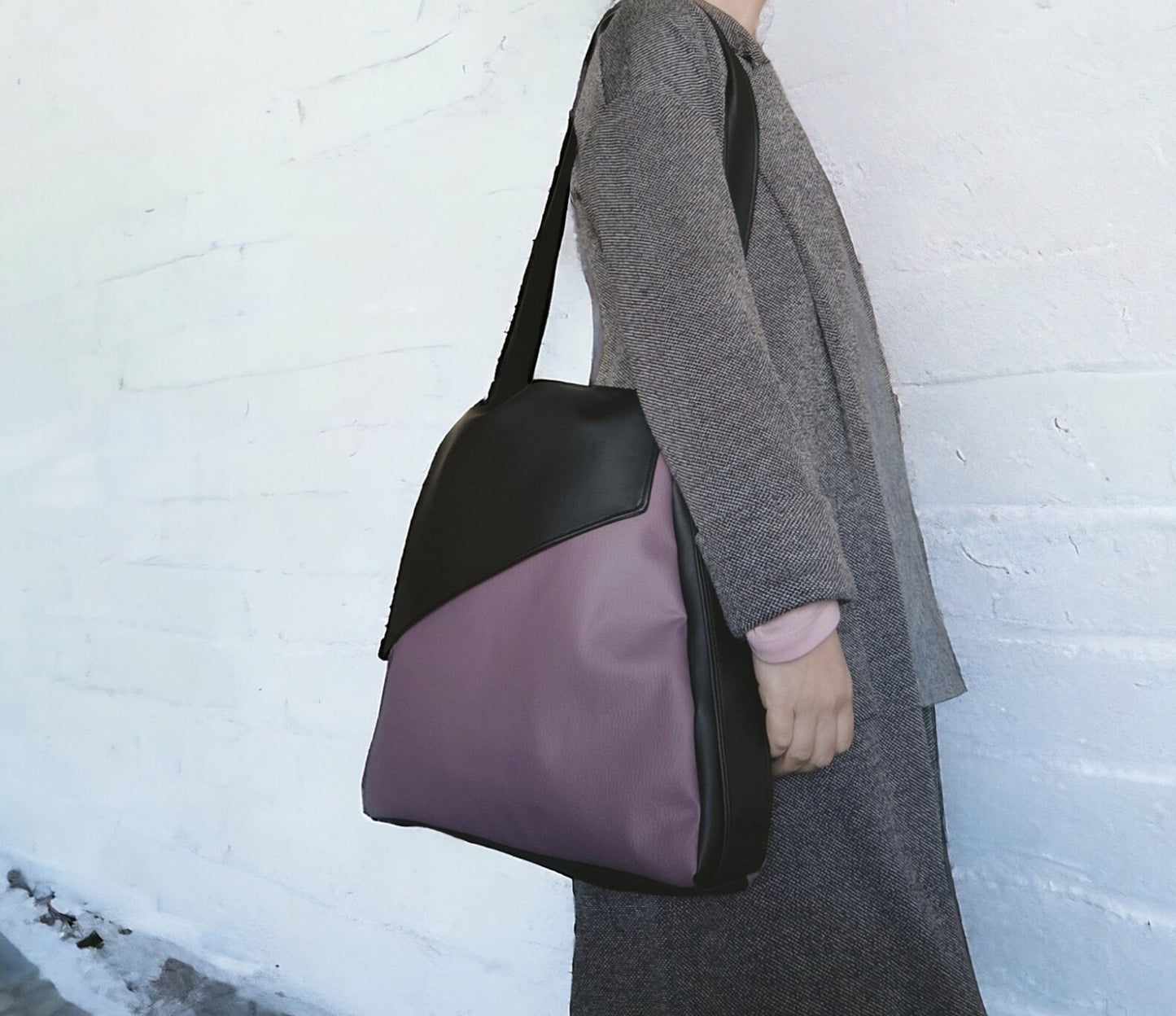 Borsa zaino in pelle sintetica, borse convertibili, zaino donna, borse fatte a mano, borse vegane, borse cruelty free, - Quattroequarantotto