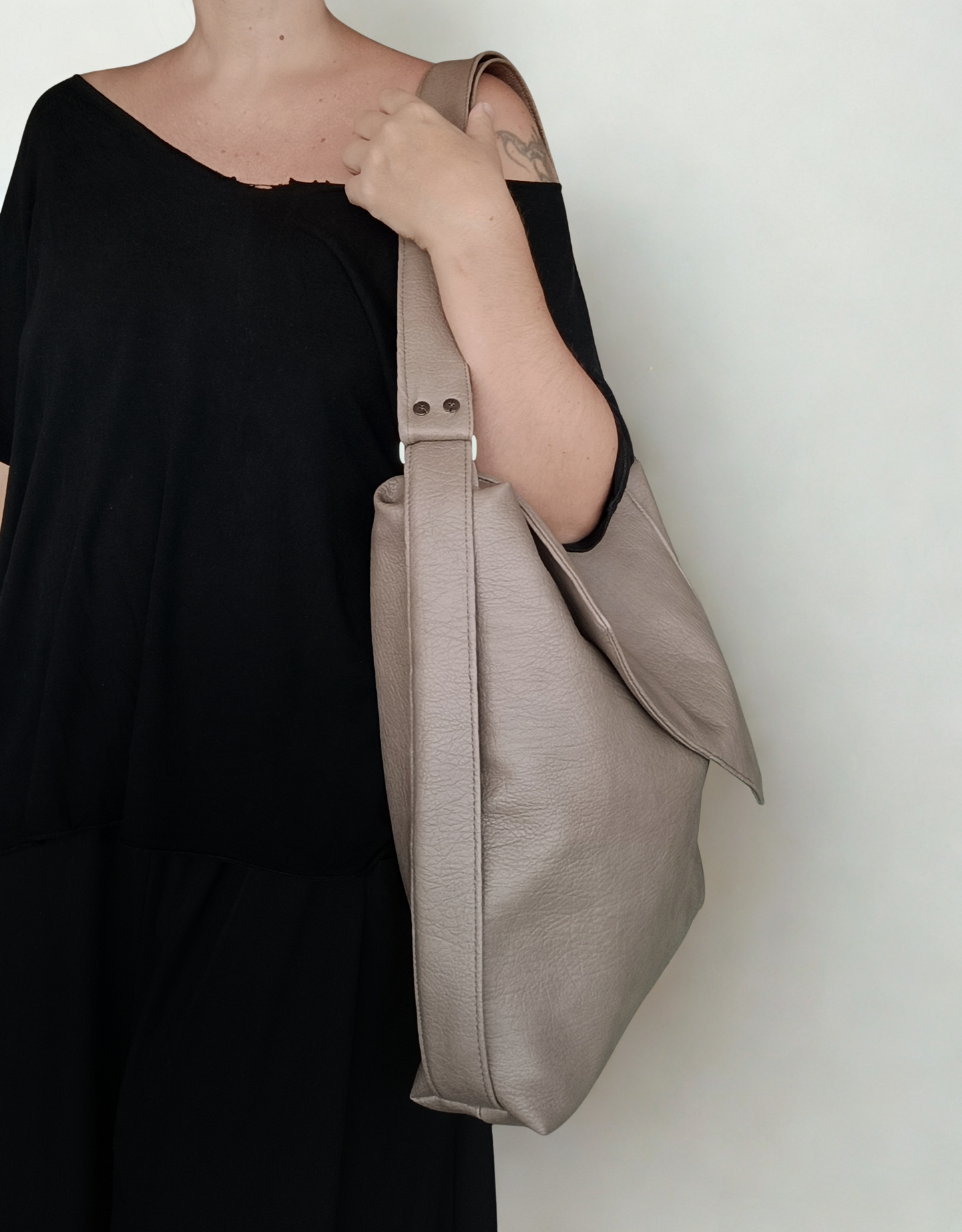 Borsa zaino in pelle sintetica