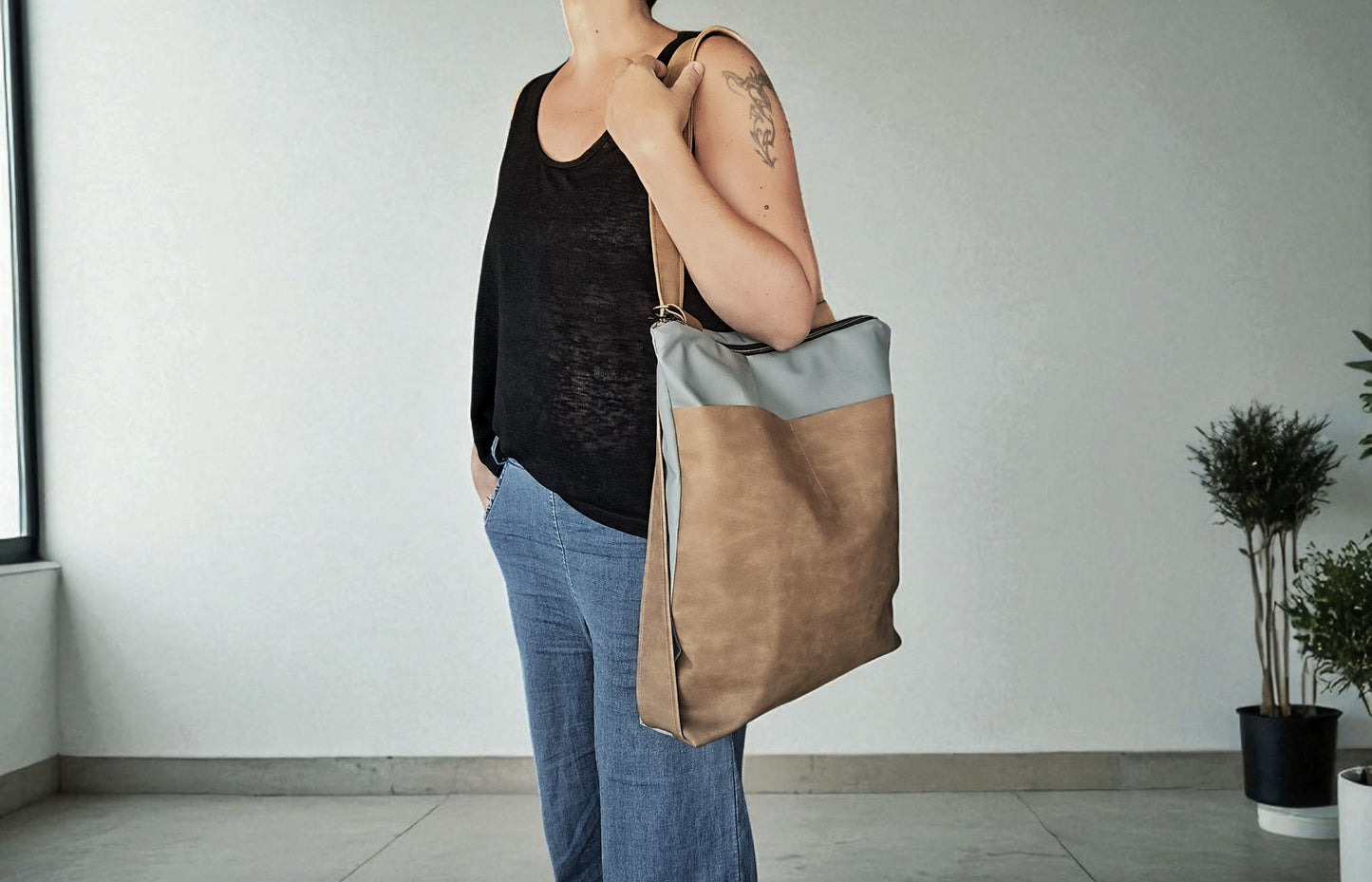 Tote backpack in pelle sintetica