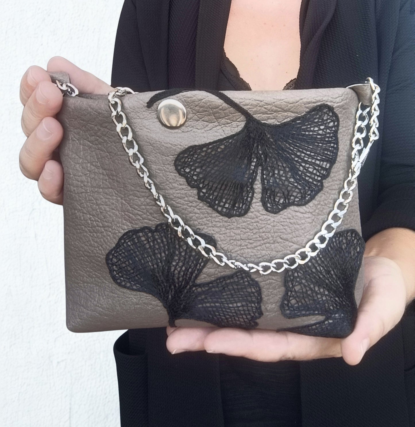 Borsetta crossbody in pelle sintetica