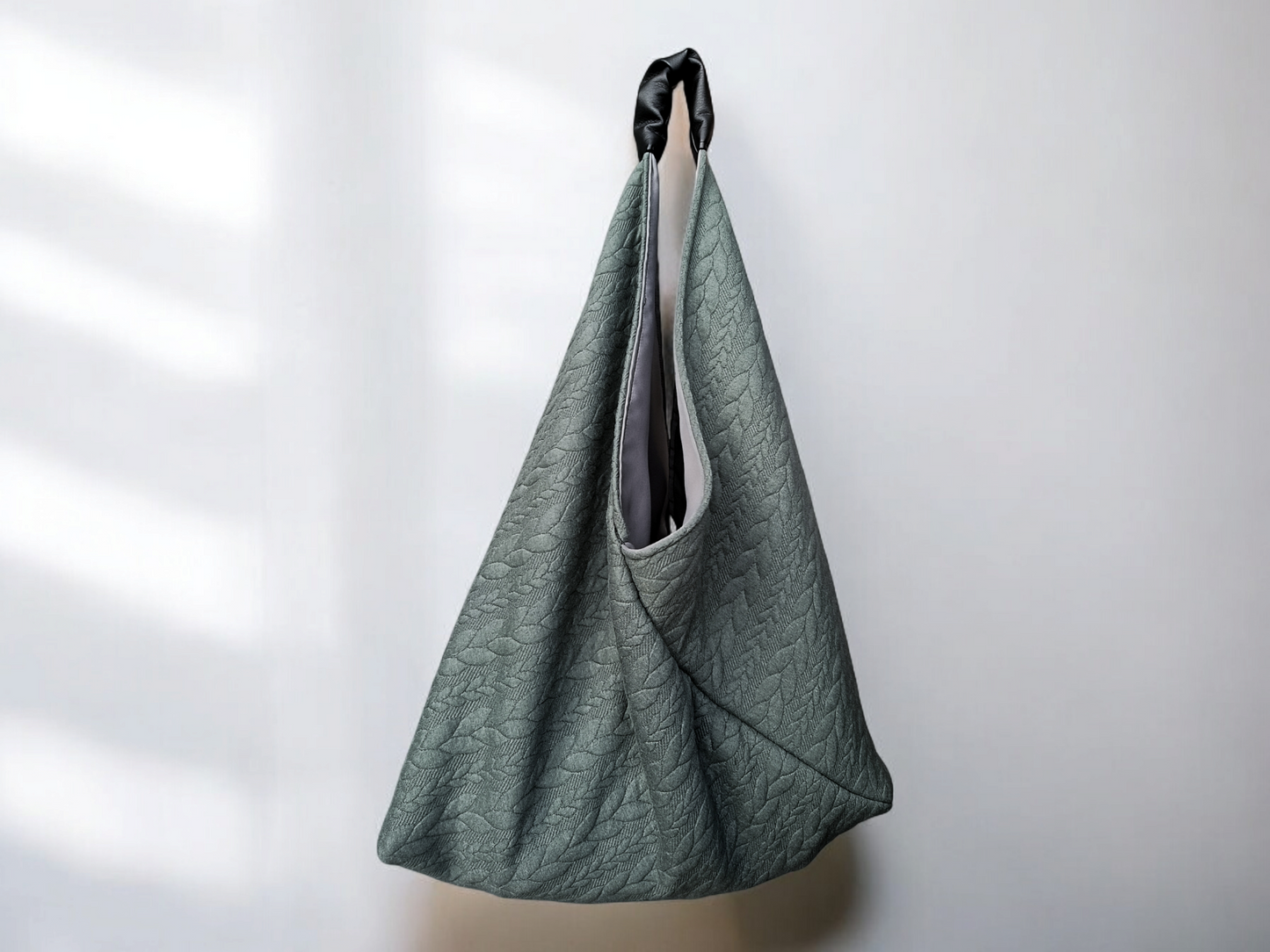 Borsa in stile origami in tessuto lanato