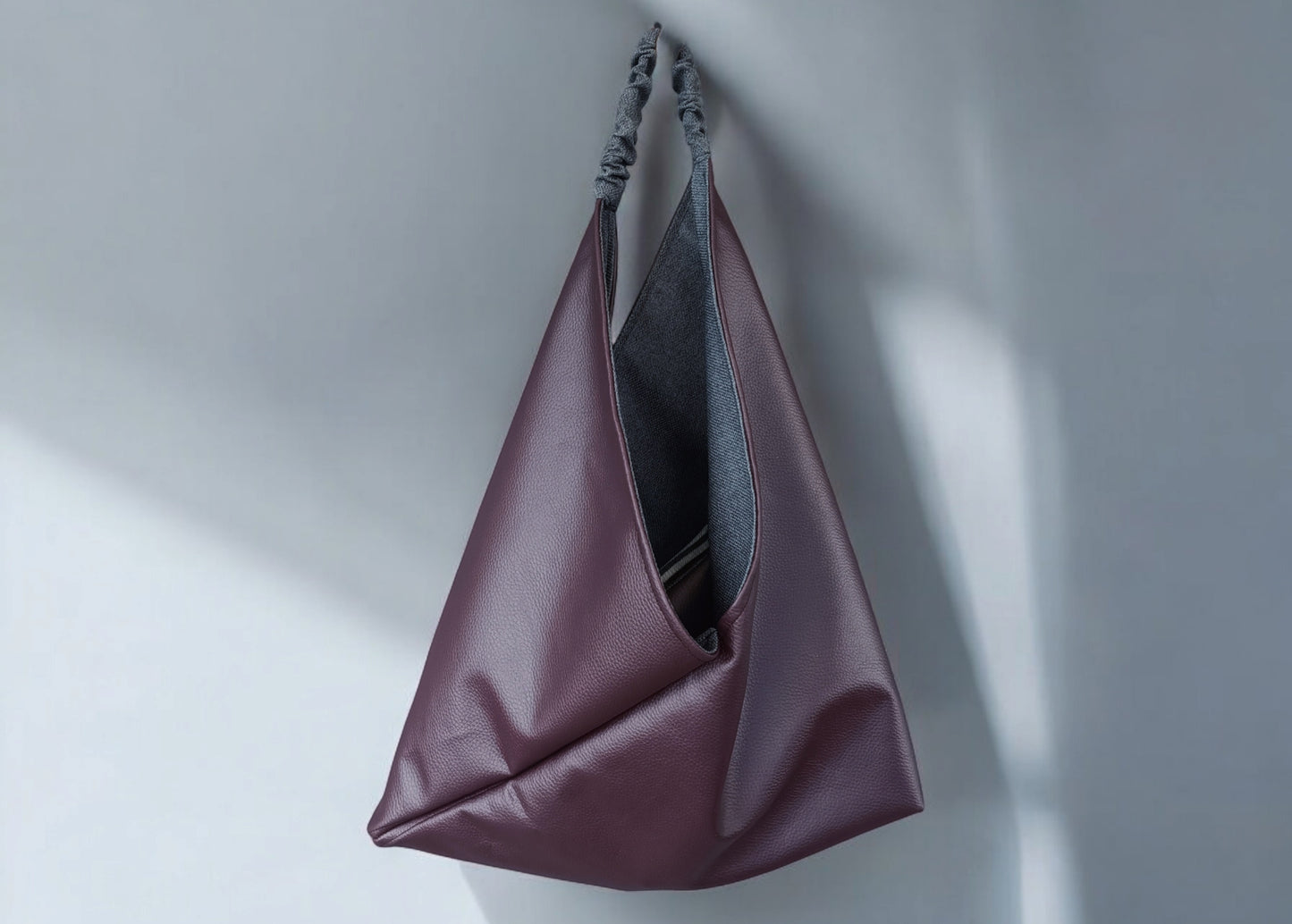 Borsa da spalla in pelle sintetica in stile origami