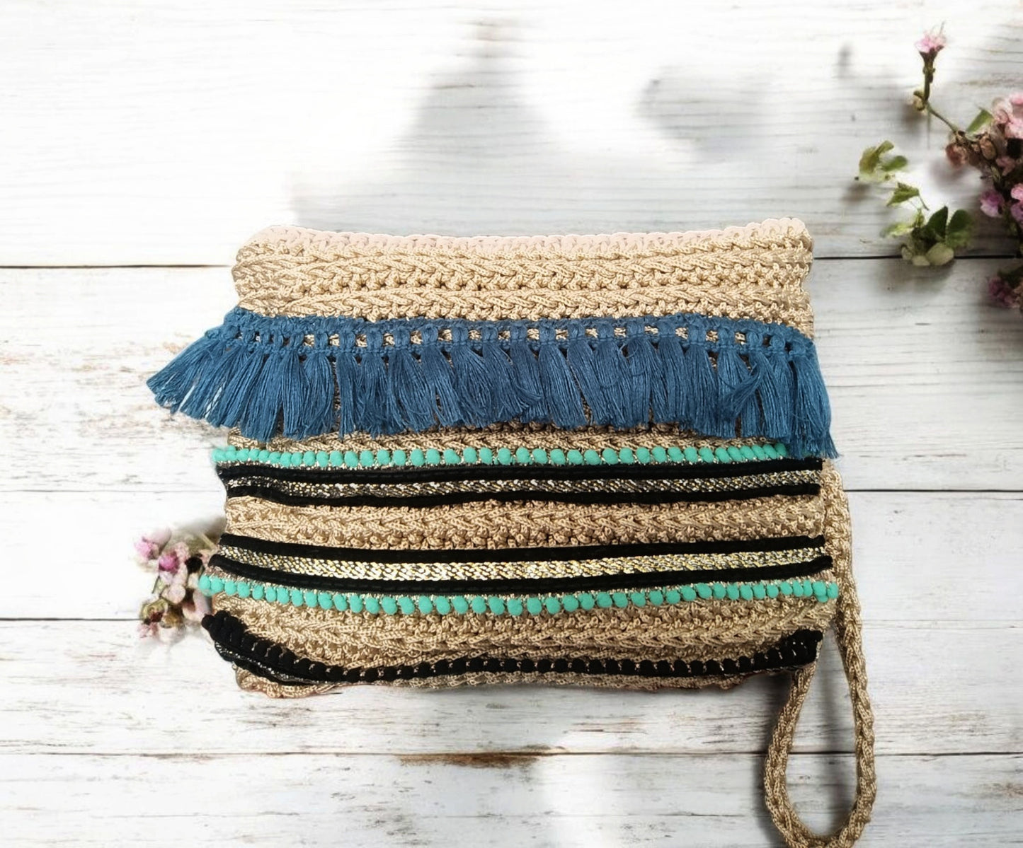 Pochette estiva all'uncinetto