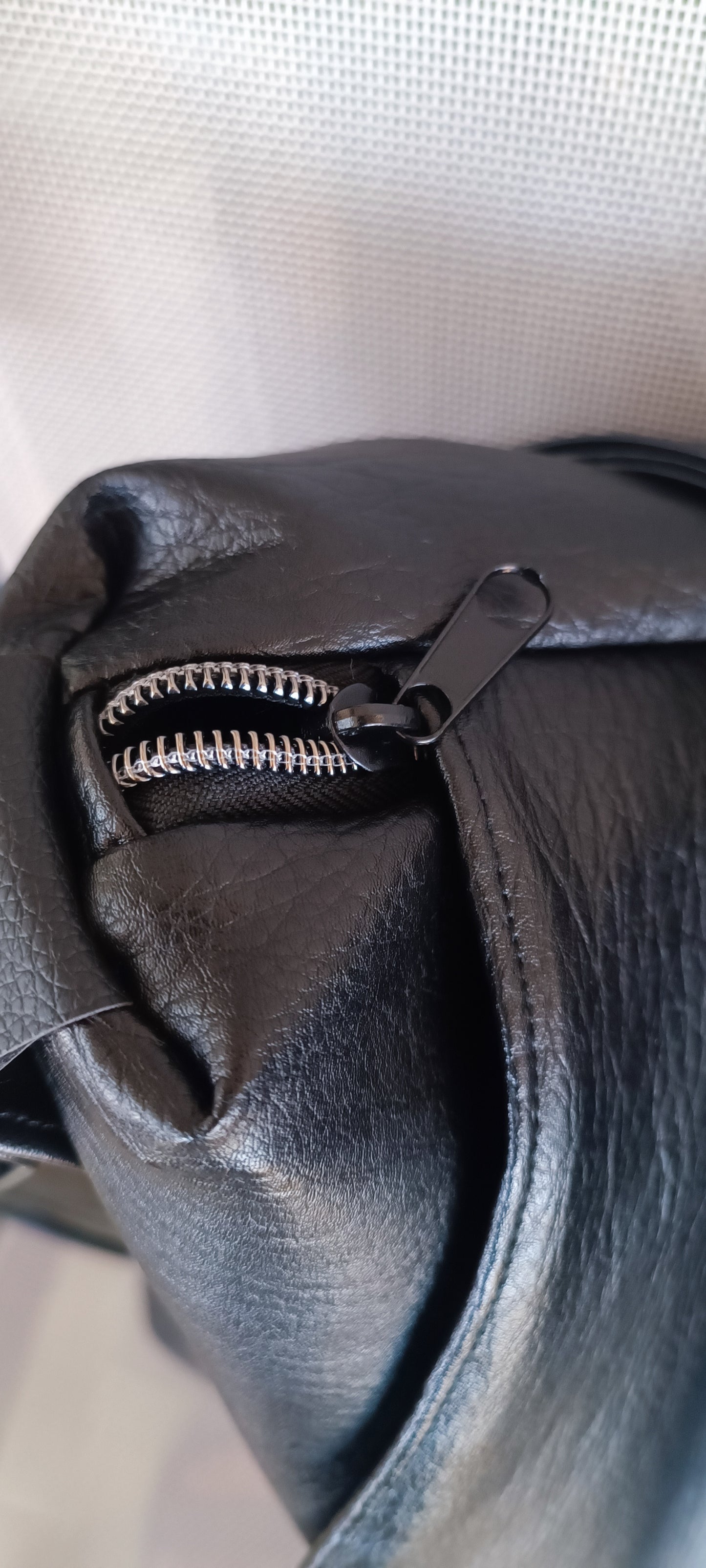 Borsa da spalla convertibile in zainetto