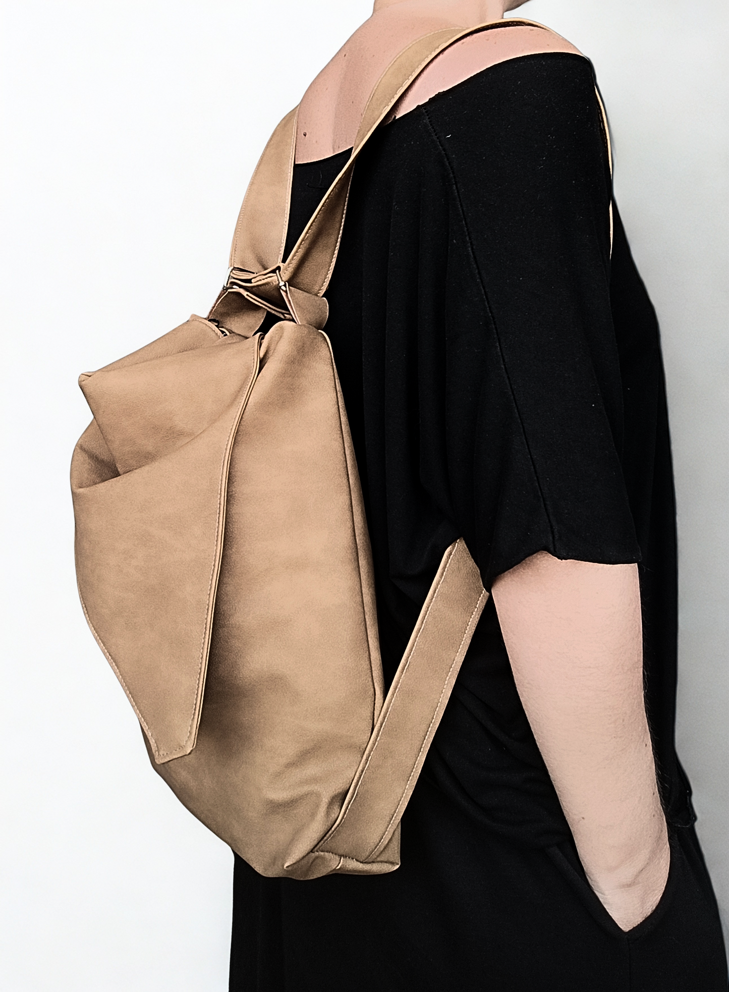 Utility bag in pelle sintetica