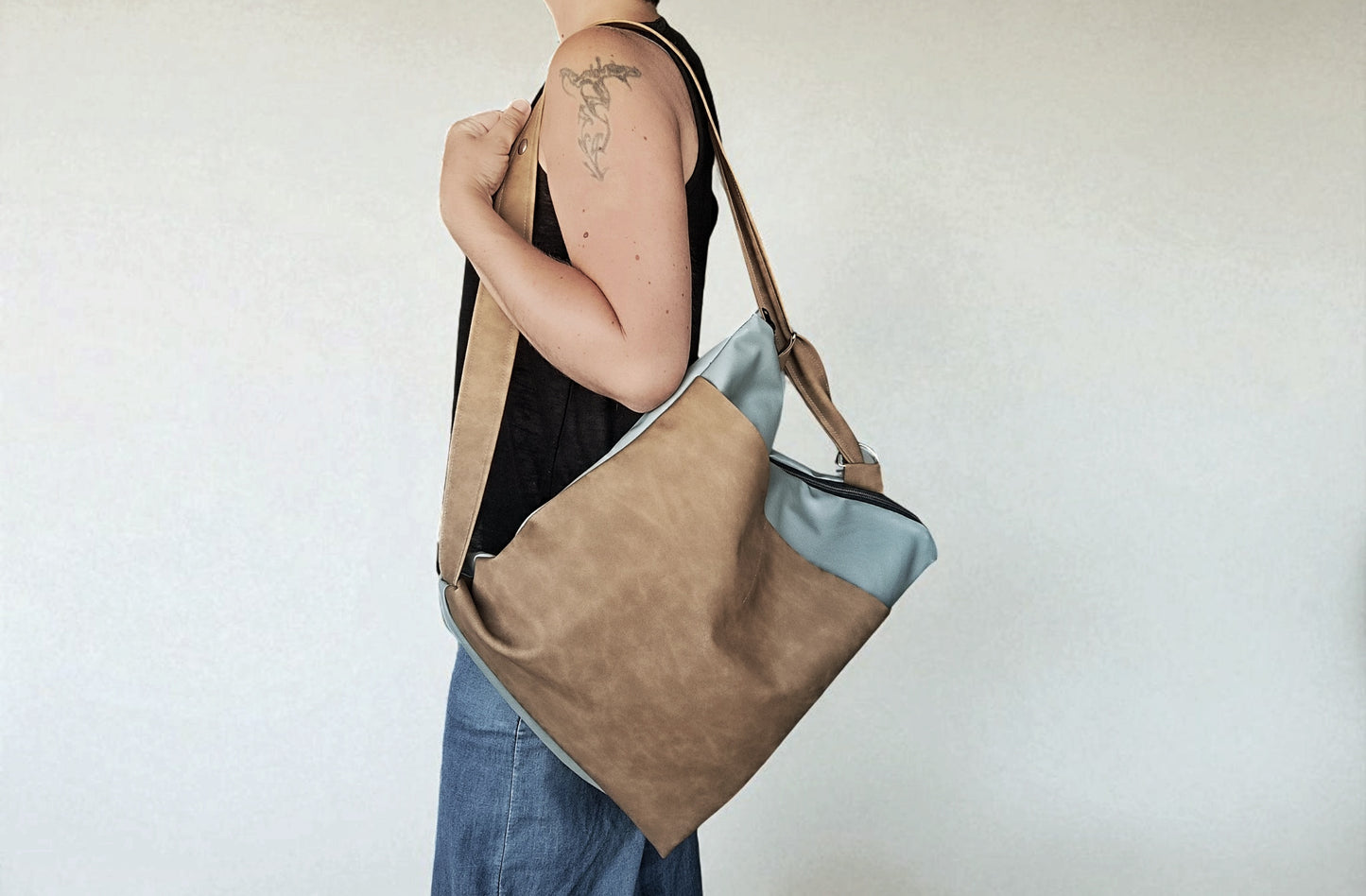 Tote backpack in pelle sintetica