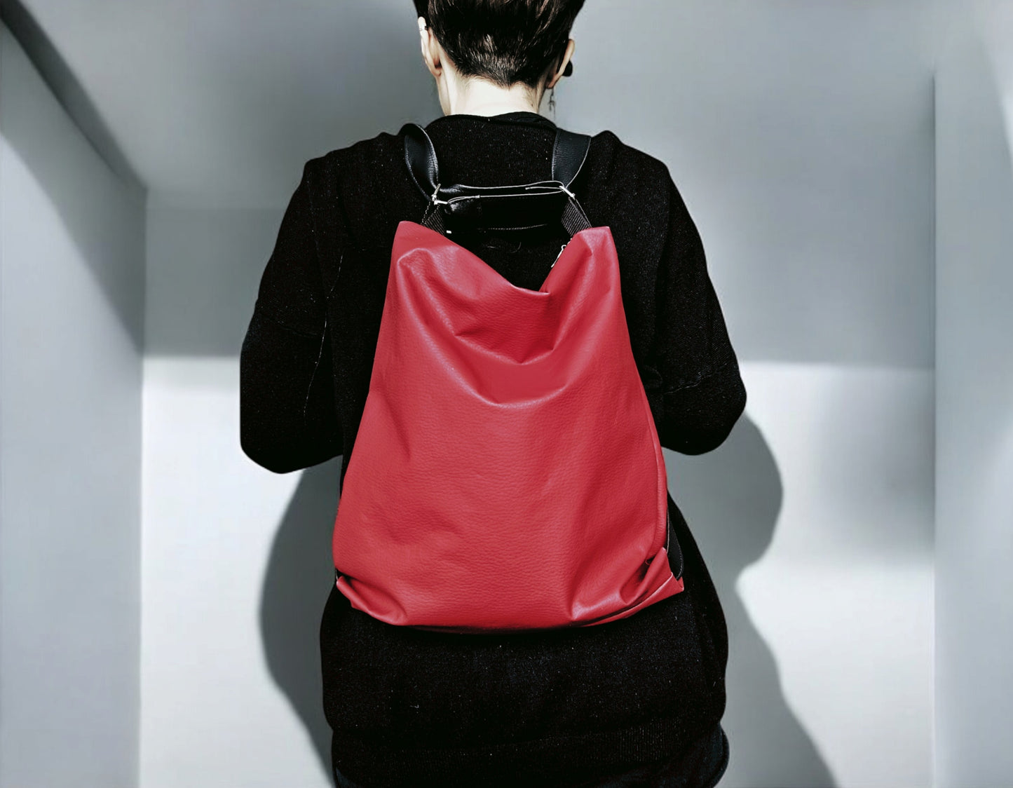 Borsa zaino in pelle sintetica rossa