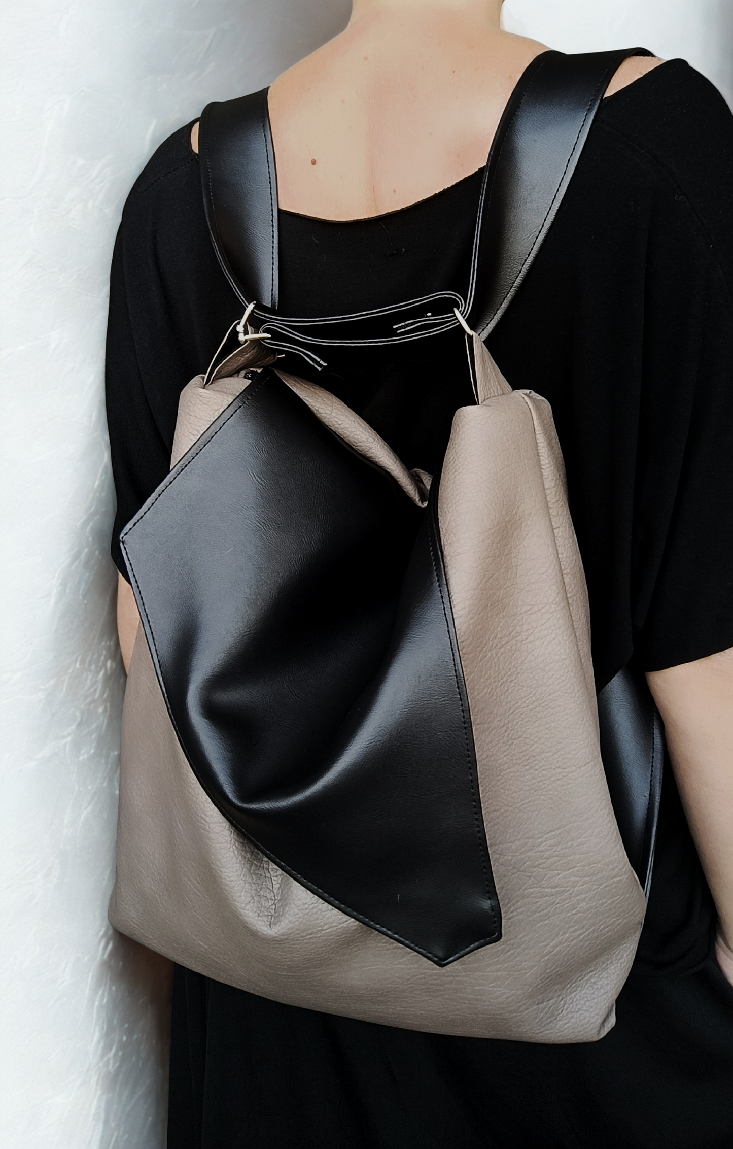 Borsa zaino donna in pelle sintetica