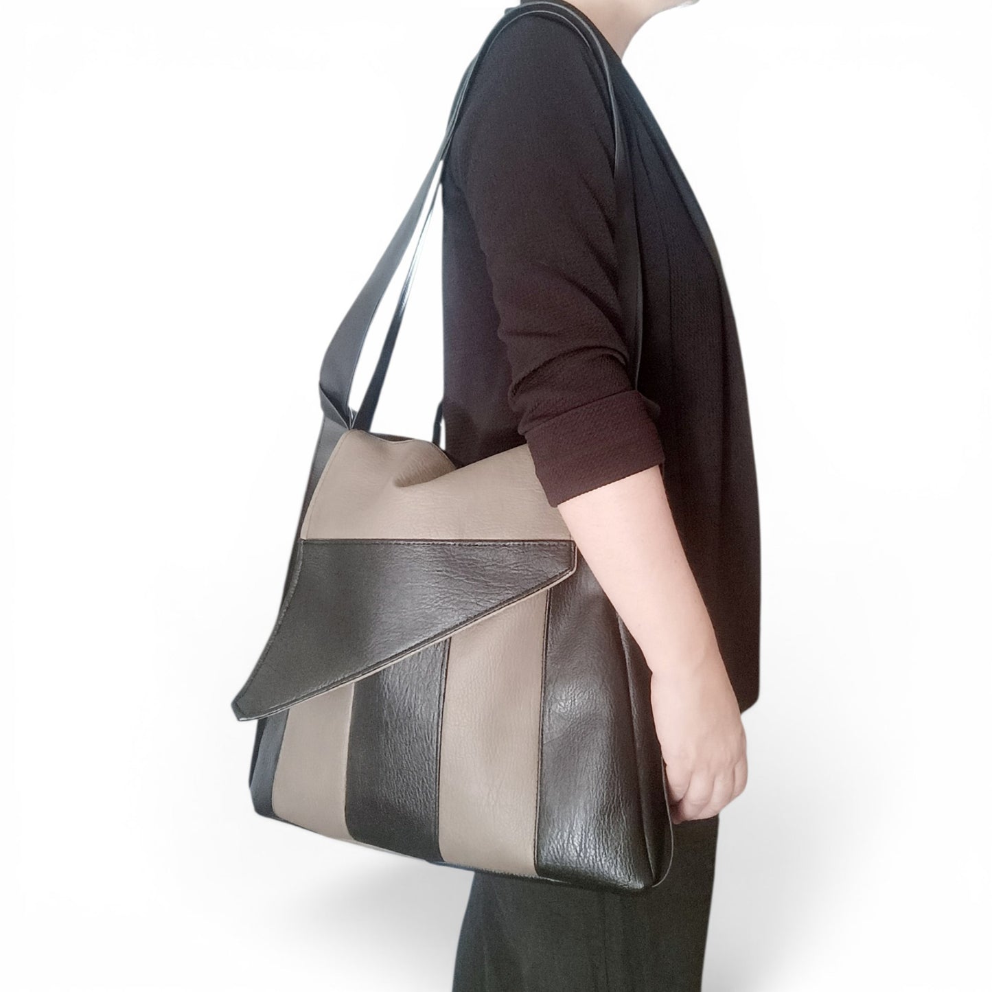 Borsa zaino in pelle sintetica