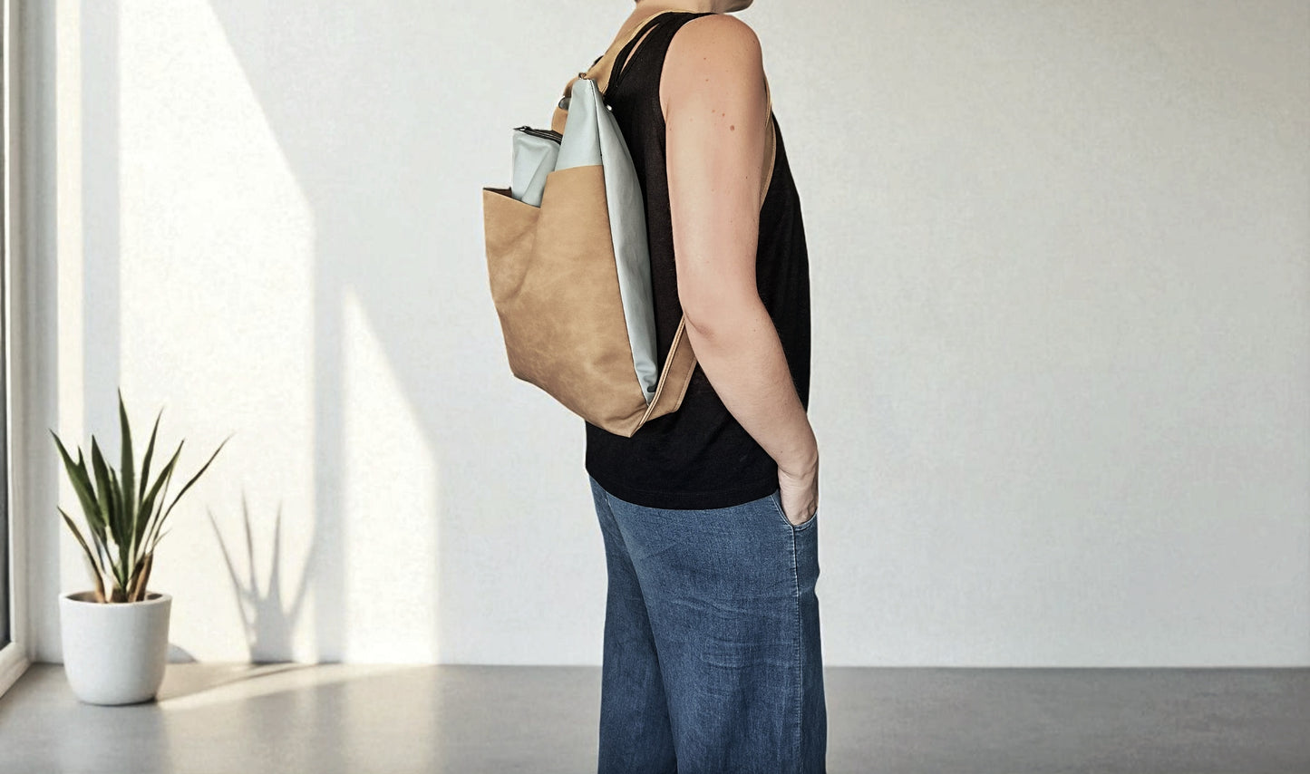 Tote backpack in pelle sintetica