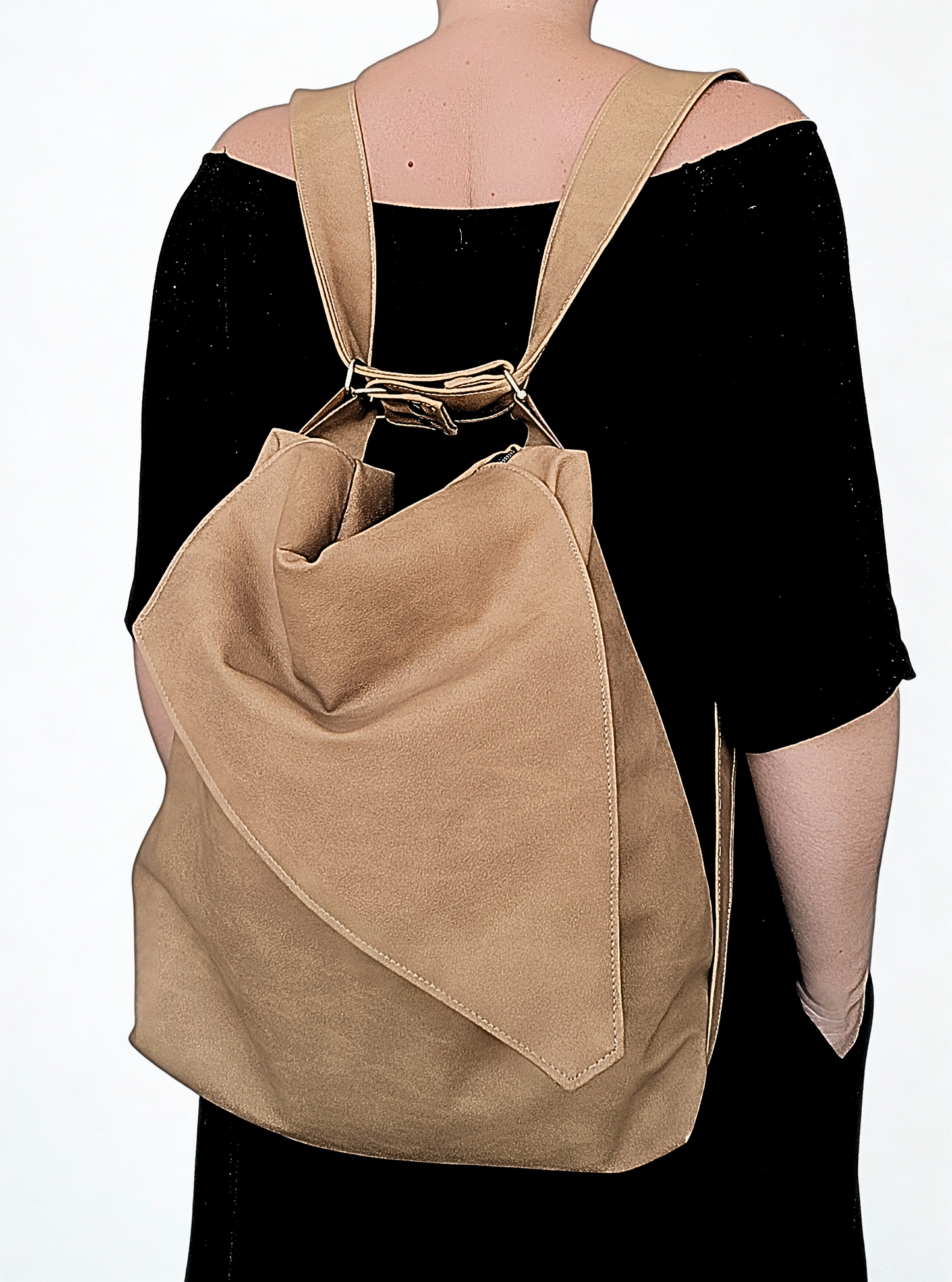 Utility bag in pelle sintetica