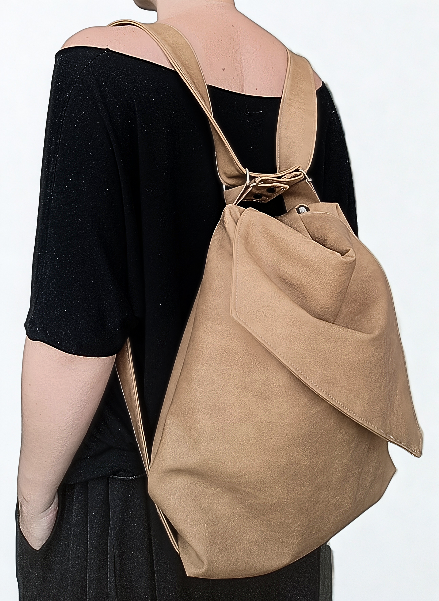 Utility bag in pelle sintetica