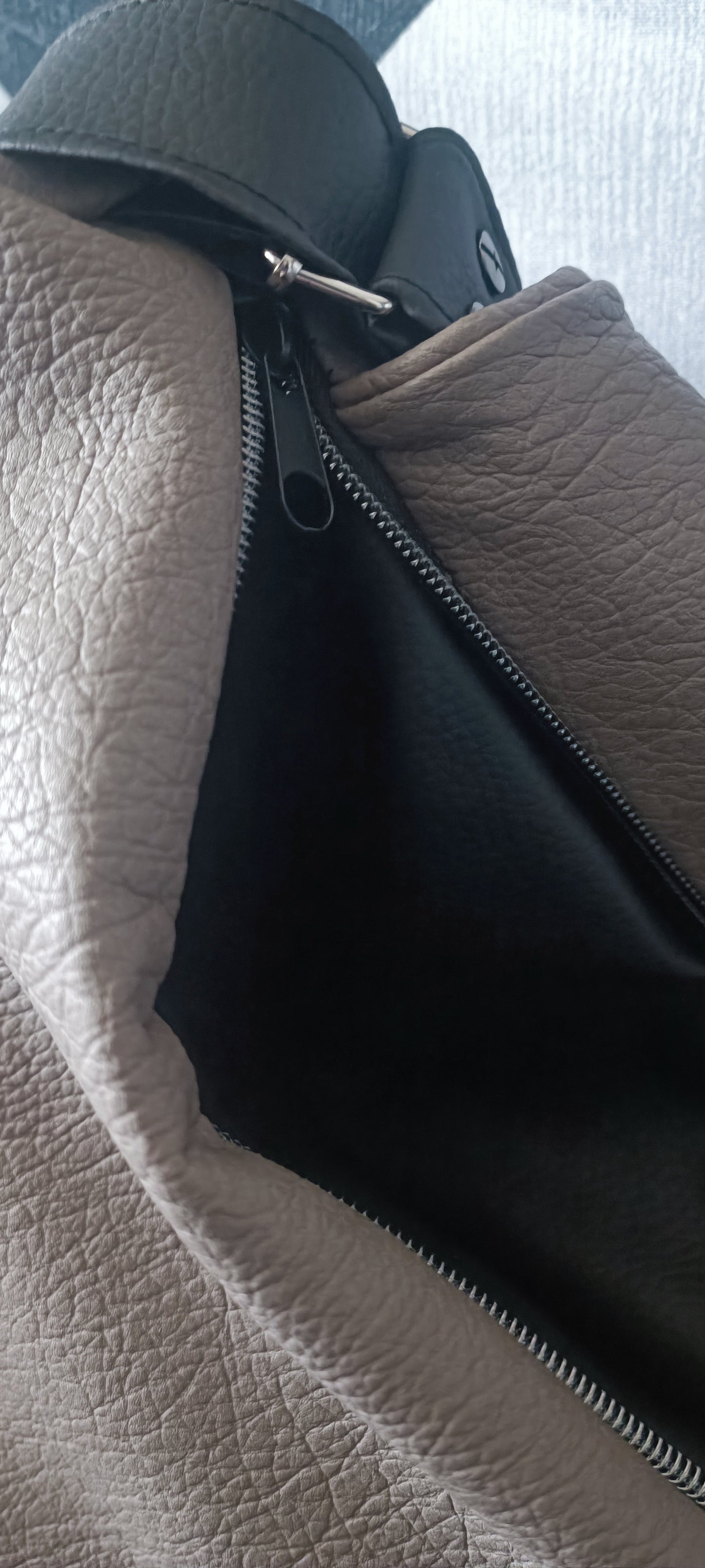 Borsa convertibile in zainetto