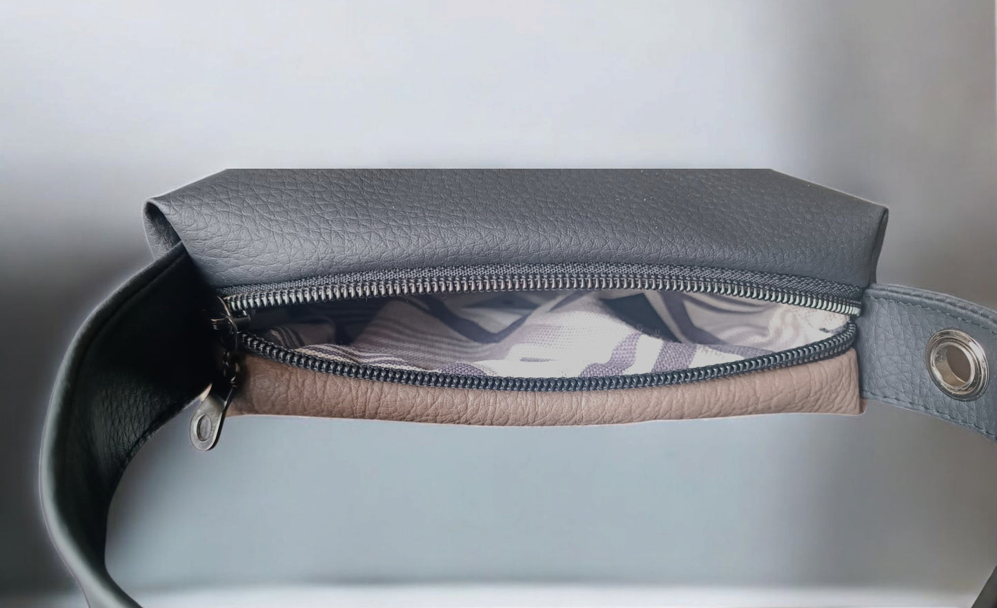 Mini bag in pelle sintetica