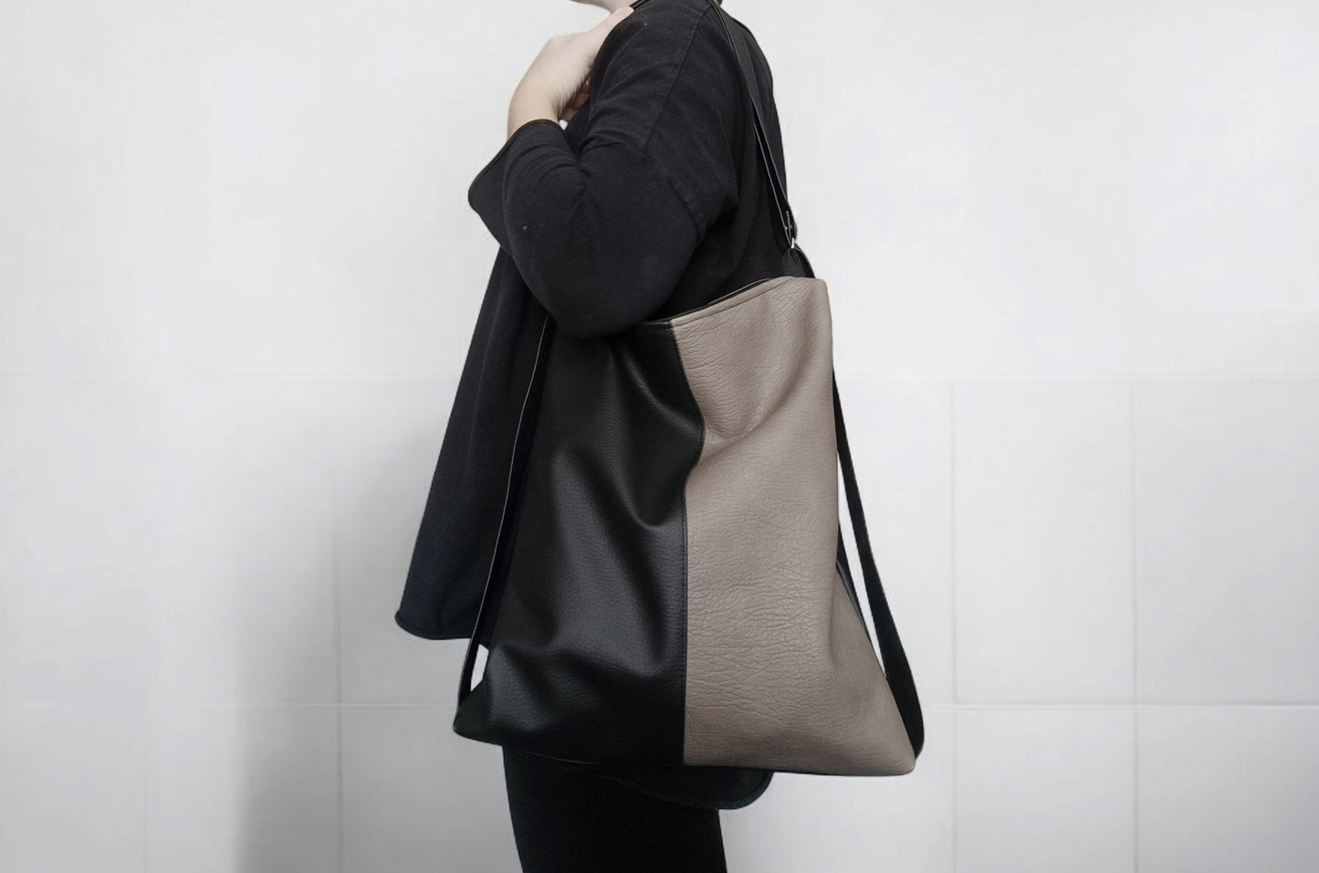 Borsa zaino in pelle sintetica
