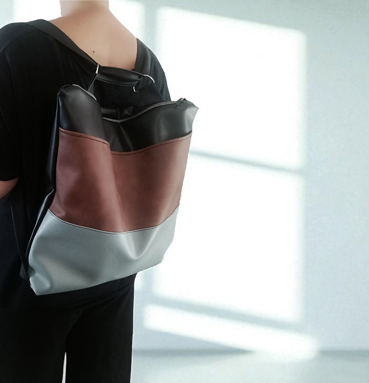 Borsa tote convertibile in zainetto