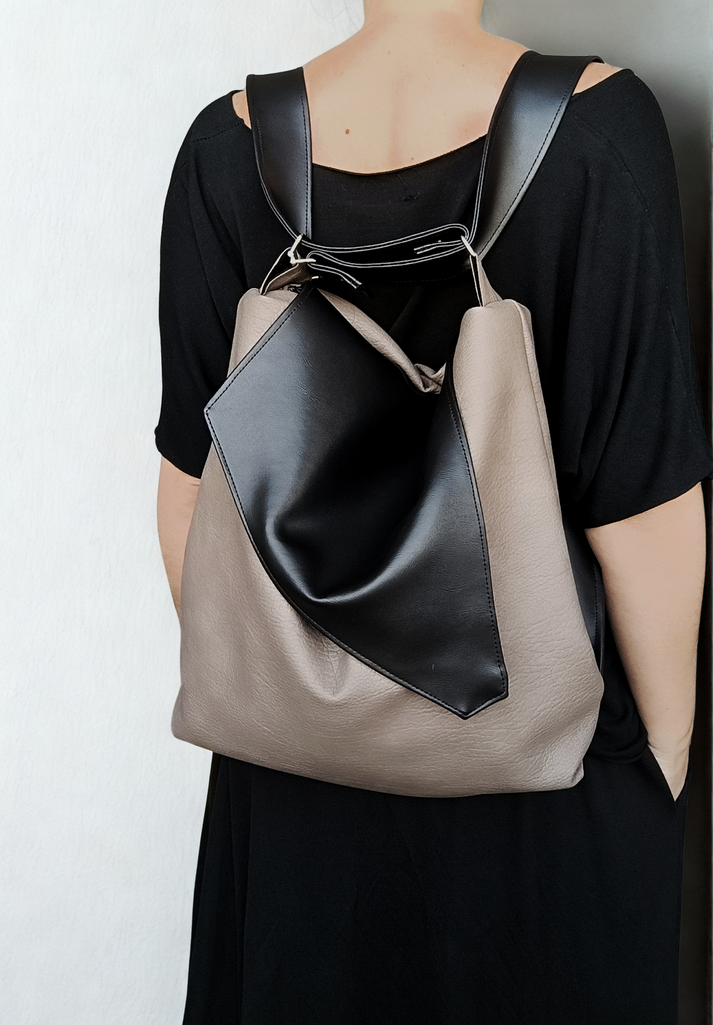 Borsa zaino donna in pelle sintetica