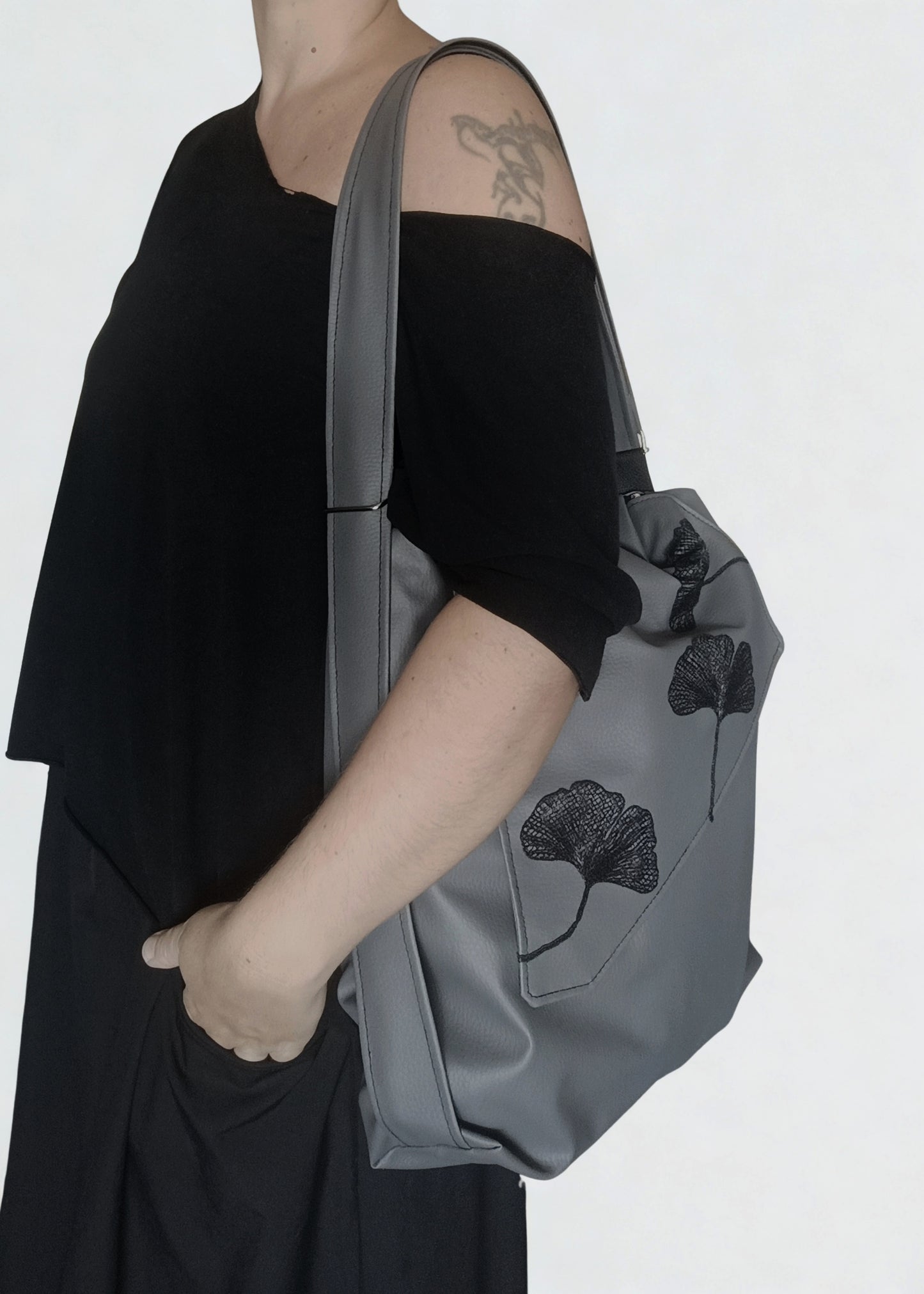 Borsa zaino in pelle sintetica