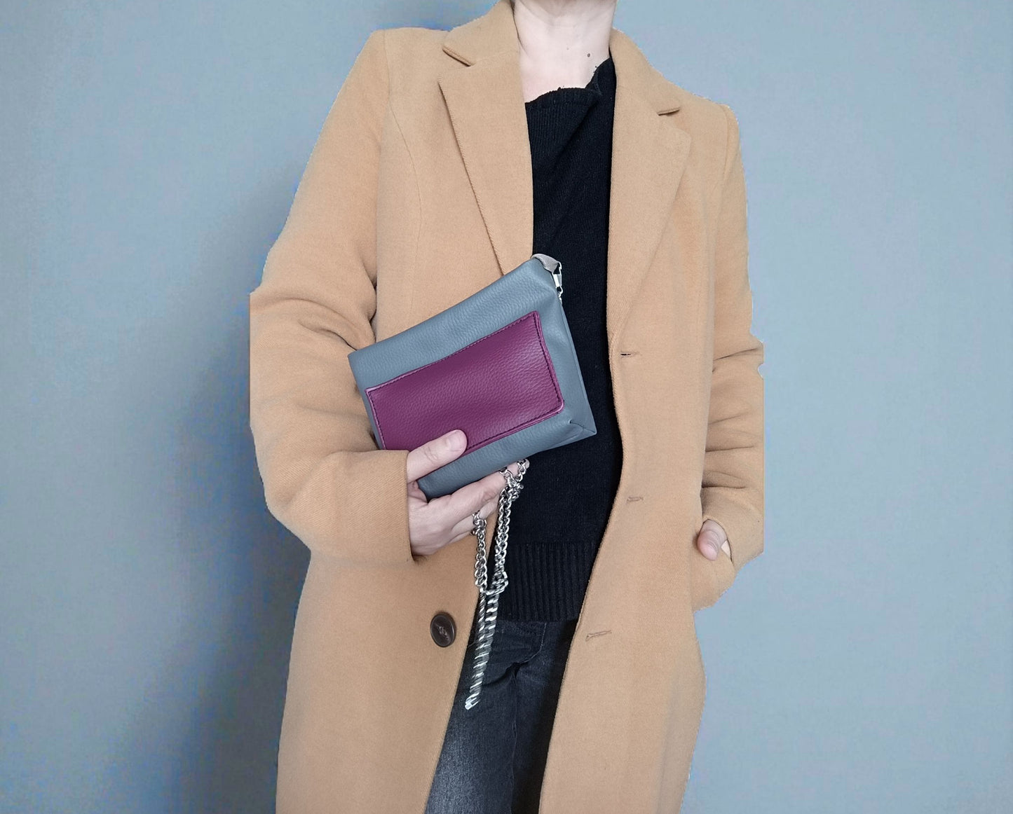 Micro bag grigia in pelle sintetica