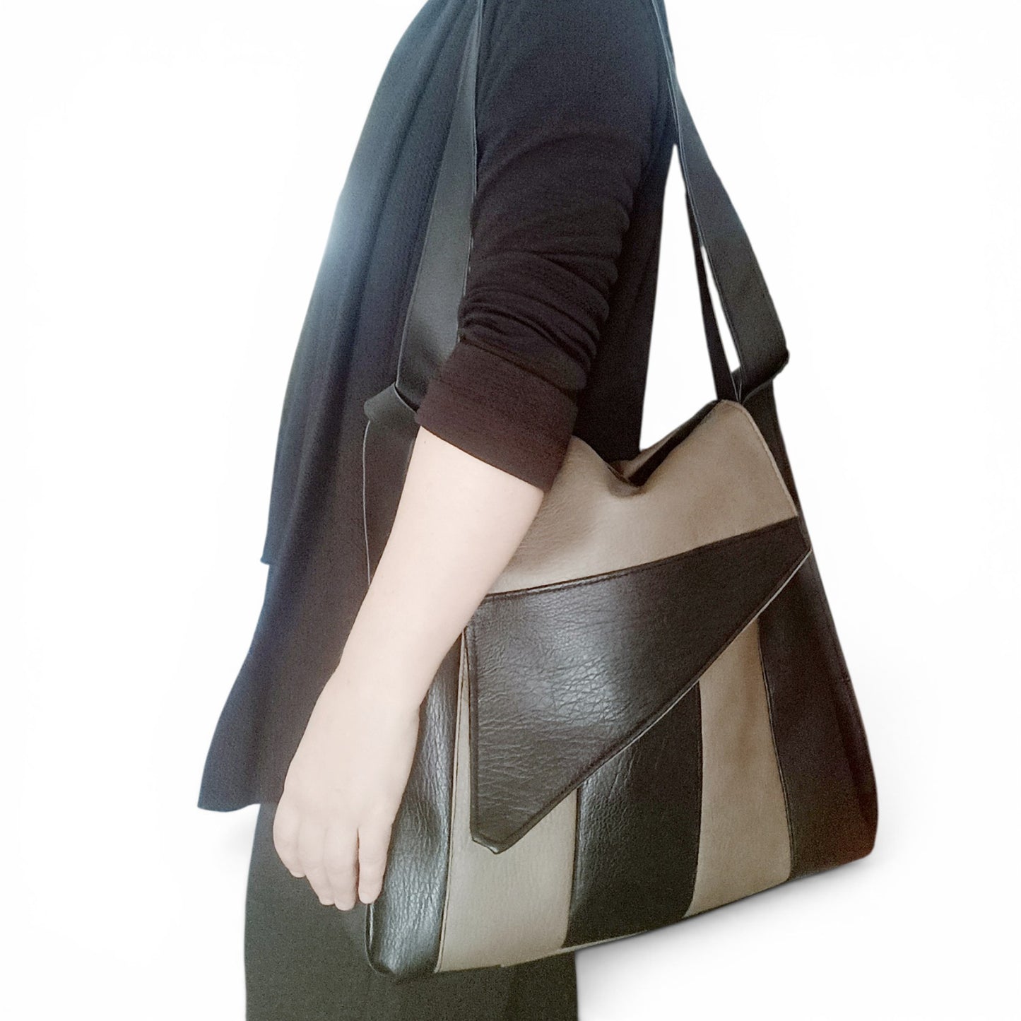 Borsa zaino in pelle sintetica