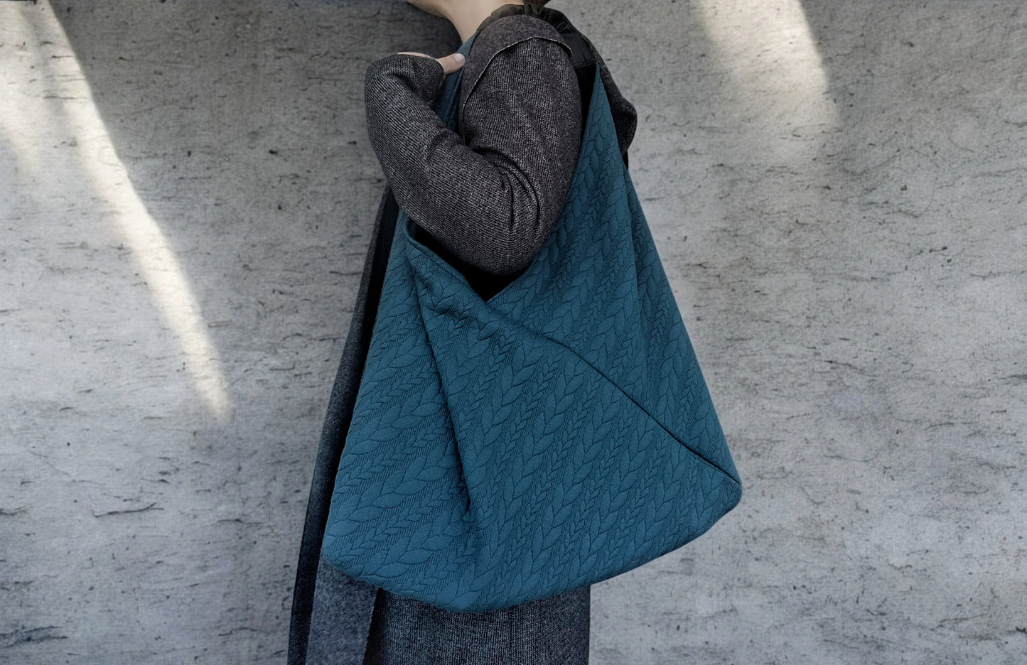 Borsa da spalla in stile origami in tessuto